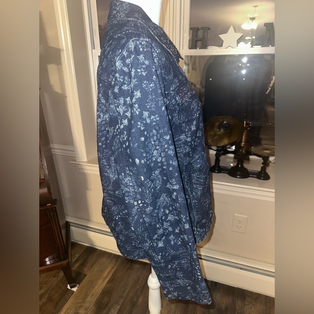 Erika Women’s Denim Jacket Floral Print with Beading on pocket and collar. PXL - Picture 3 of 14